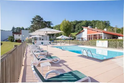 Image de Appartement à Saint-Jean-Pied-de-Port avec Balcon
