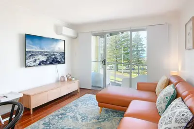 Seaspray 6 - Short walk to the beach and Yamba's Cbd