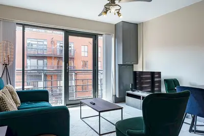 Image de Pass the Keys | Luxury 3br Apt | City Centre | Free Parking!
