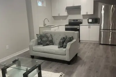 Image de Chic 2-bedroom basement apartment with separate entrance in Oshawa