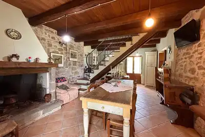 Image de La Casetta nel Bosco Delightful house nestled in the green hills of the Marche region