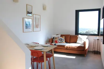 Image de Duplex avec jardin et piscine privatifs