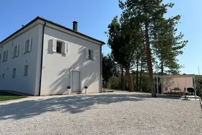 Image de Villa with garden between Umbria and Marche in central Italy