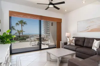 Image de Ground Floor 2-bedroom ocean front condo at Las Palomas in Puerto Penasco