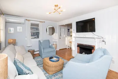 Image de Charming Cottage Just Steps from Green Pond Views