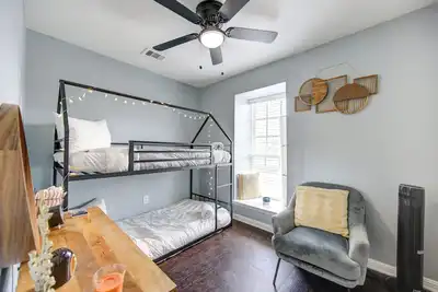 Image de Hidden Gem 2Bed 1Bath Apt near Downtown & Heights