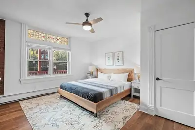 Image de Shadyside/Pittsburgh, Modern & Accessible 2 Bedroom with Free Parking