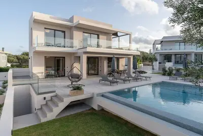 Image de Dazzling Zakynthos Villa | Villa Selene's Dream | 5 Bedrooms | Panoramic Sea Views | Private Pool | Spacious Furnished Terrace with Shaded Outdoor Dining Area | Prime Location | Akrotiri