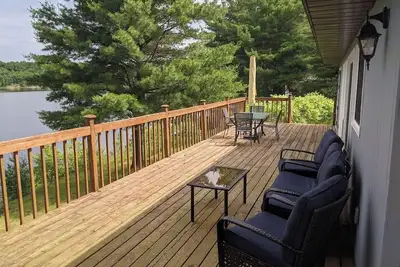 Image de Cottage on Kennebec- Your Next Family Getaway!