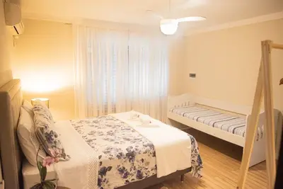 Image de Cozy 2 bedroom house with garden in the center of Jaraguá do Sul - pet friendly