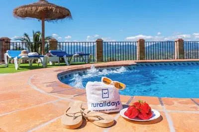 Casa Berrocal Álora by Ruralidays