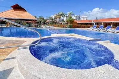 Image de C47 Cozy Getaway in Paradise