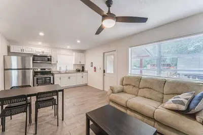 Image de Waterfront River Cabin | At Seven Sisters Springs