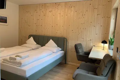 Image de Cozy Double Room - Private Entrance – Easy Self Check-In