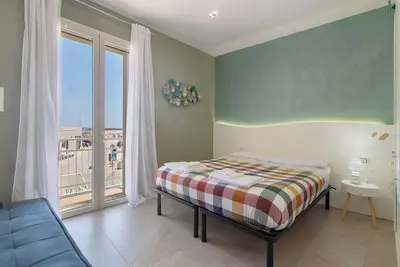 Image de Chambre 'Vista Mare - Pesce' avec Terrasse partagée, Wi-Fi et Climatisation