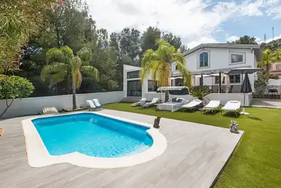 Image de Maison de vacances 'Palmera' avec vue sur les montagnes, Wi-Fi et climatisation