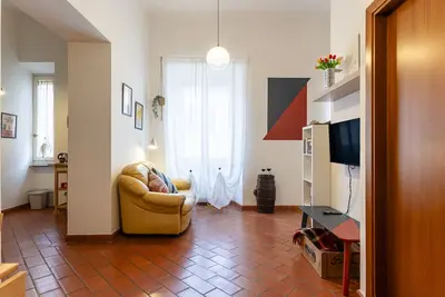Image de Livorno Central and Bright Studio!
