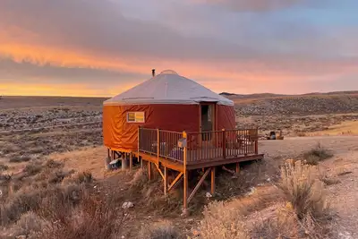 Image de Meadowlark Yurt in Dillon with WiFi