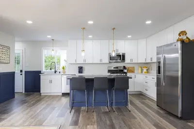 Image de safe quiet neighborhood•spacious 2000ft²+•free onsite parking•king•air hockey