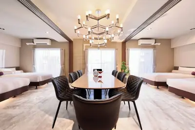 Image de Nonsmoking Standard Suite Maximum 8 people  Room only plan / Osaka Ōsaka