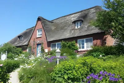 Image de Appartement \"1\" avec terrasse partagée, jardin partagé et Wi-Fi