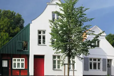 Image de Maison de pêcheur historique dans la vieille ville pittoresque de Travemünde