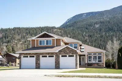 Image de Executive Home Near Revelstoke Mountain Resort