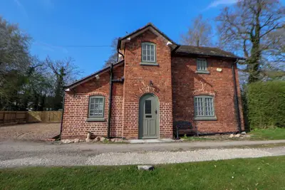 Image de Canal Basin Cottage, pet friendly, with a garden in Nantwich