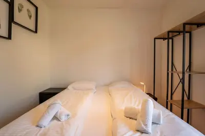 Image de Confortable appartement dans une maison de vacances avec climatisation, Wifi, Tv, terrasse, parking