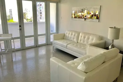 Image de Condado Beach Next2Hotels/Bars/Restaurants/PrivParking few steps from the beach