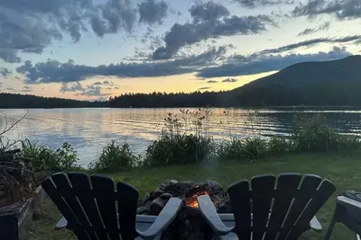 Image de Lakefront 3-bedroom, 2-bath house on Moose Pond in Denmark Maine with Ac, WiFi