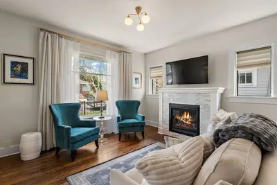 Image de A Historical Stay by Host Boise Awaits - Quick Walk To Hyde Park