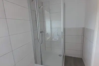 Image de Vacation apartment in historic farmhouse with modern renovation.