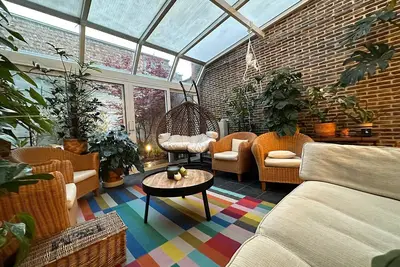 Image de Delightful townhome with WiFi in charming Gent