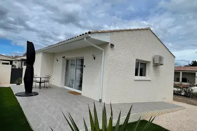 Image de Gite «Le Puech Fario\" \nConfortable Villa neuve à la campagne idéale pour couple