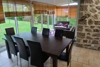 Image de Grande maison proche Mur de Barrez