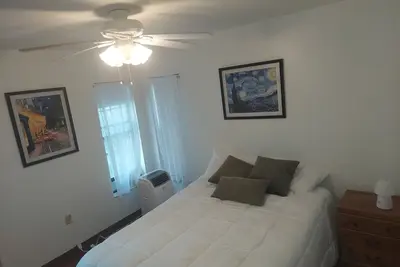 Image de Silver Springs 3-bedroom Chalet with Ac, Pool and WiFi in wonderful Ocala