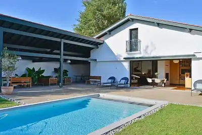 Villa Iris - Villa avec piscine Biarritz