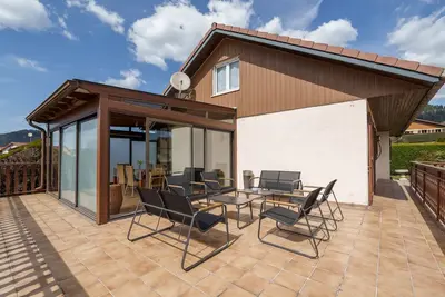 Image de L'intemporel - Grand Jardin avec Piscine