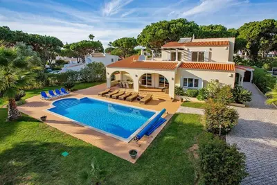 Image de Magnifique Villa à 10 min de la mer