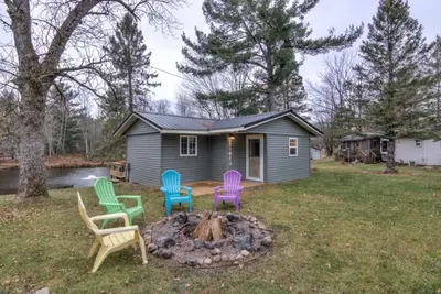 Image de Lake Holcombe Waterfront Escape