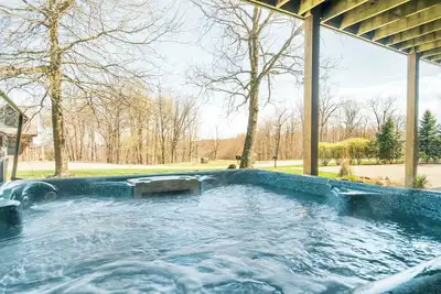 Image de Hot Tub, Pool Table, Poker, Ping Pong: Big Sky