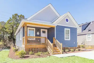 Image de Outer Banks Cottage Gem!