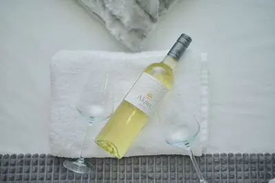 Image de Black and white suites 1 - Thessaloniki city center