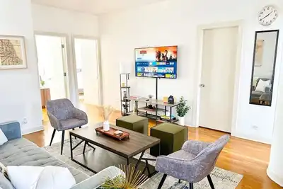 Image de Prime Location! 3BRGem near University of Chicago