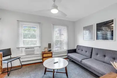 Image de Fully Renovated 1 Bedroom Beach Suite #5