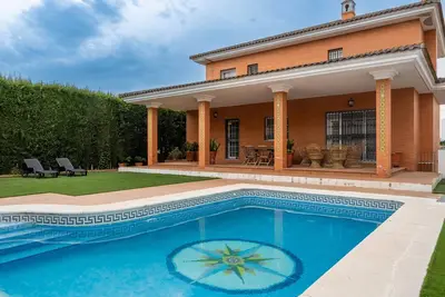 Image de Villa 'Candeleria Sol y Piscina' avec piscine privée, Wi-Fi et climatisation