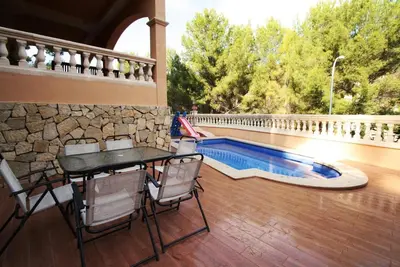 Image de Maison de vacances 'Nostra' avec vue sur les montagnes, piscine privée et Wi-Fi