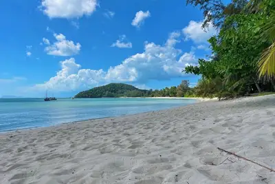 Image de Villa Dua-Beachfront Sunset Peaceful Garden Villa