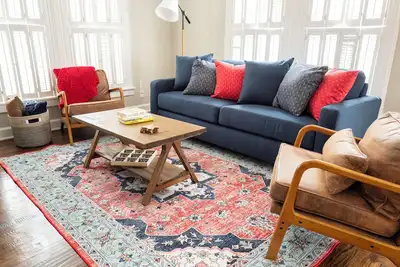 The Bluebonnet - Historic 3 bedroom house in Downtown Mckinney